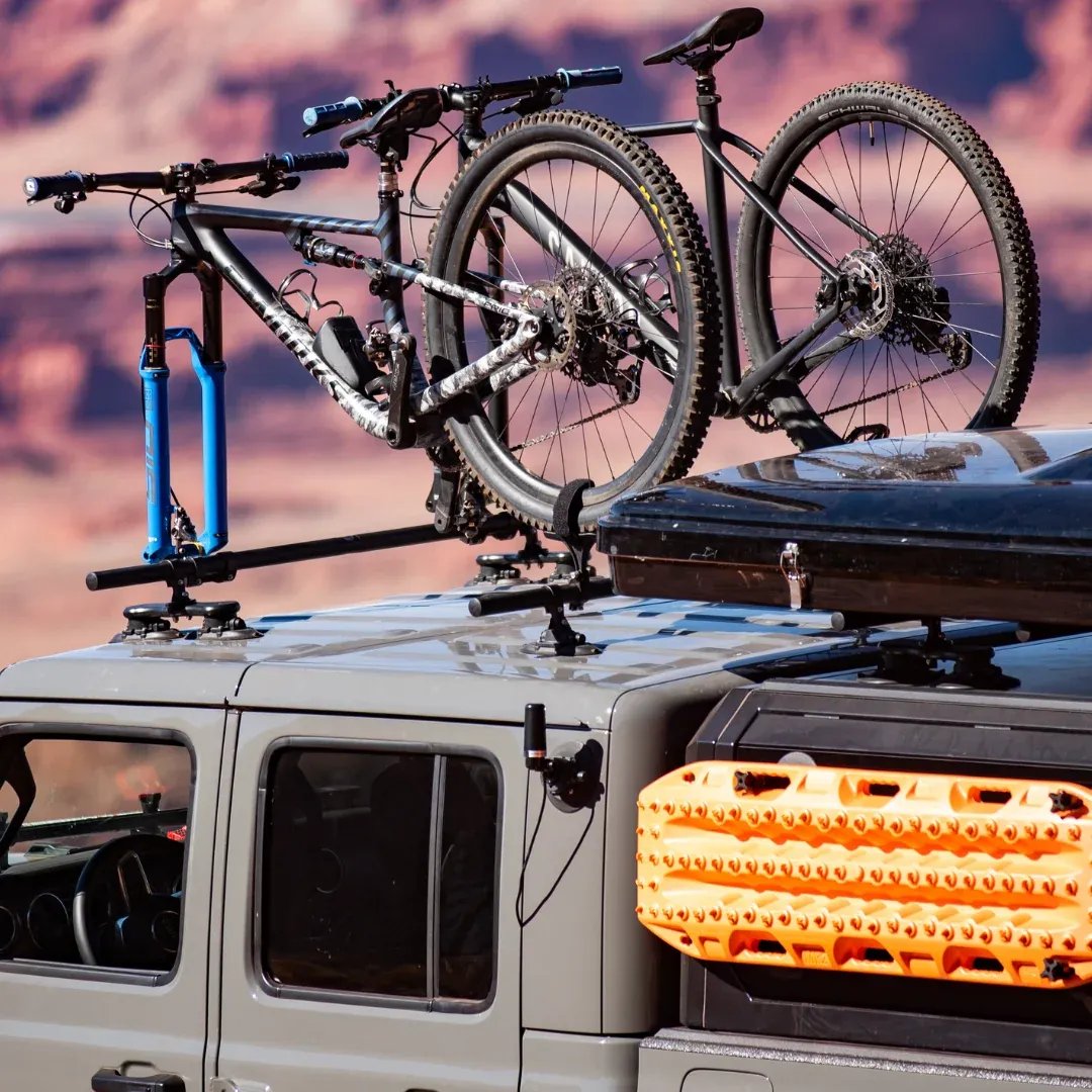 💯🔥 50% OFF - Universal GMRS Antenna Mount