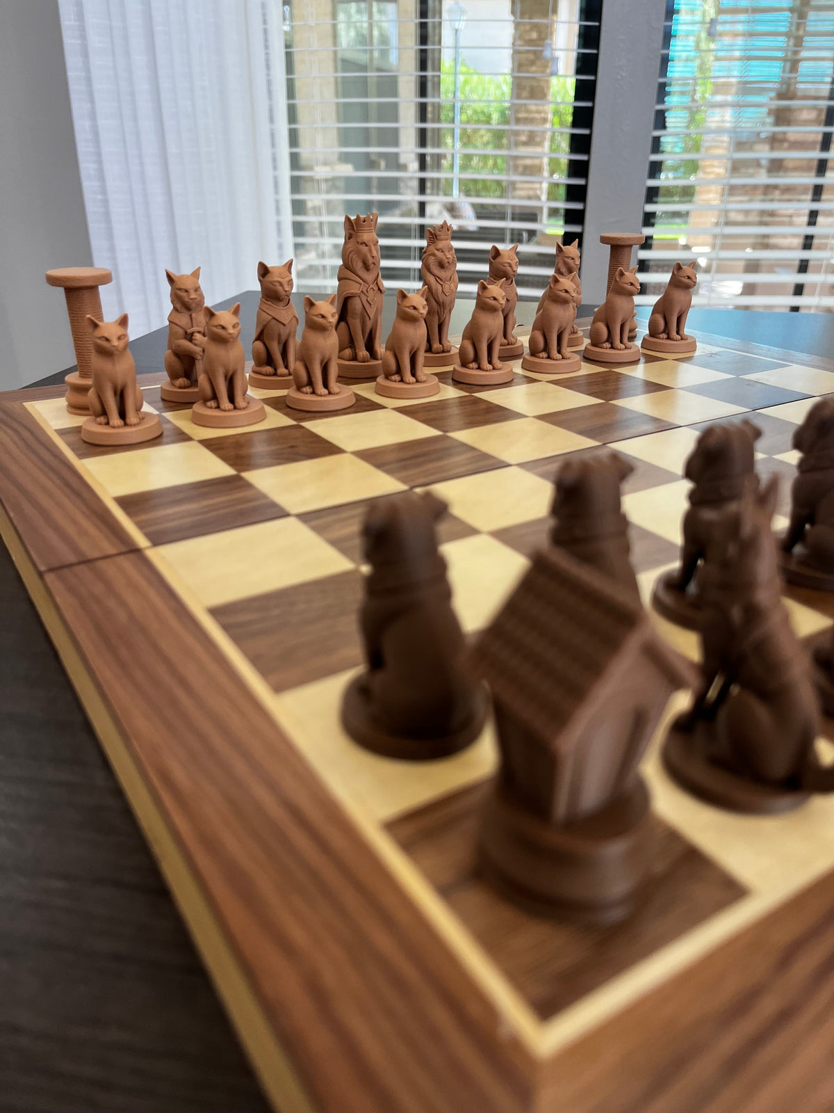 Cats VS Dogs Chess Set